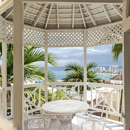 אוצ'ו ריוס Pampered In Paradise Near Ian Fleming Airport Ocj מראה חיצוני תמונה