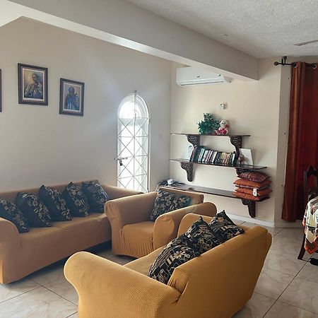 אוצ'ו ריוס Pampered In Paradise Near Ian Fleming Airport Ocj מראה חיצוני תמונה